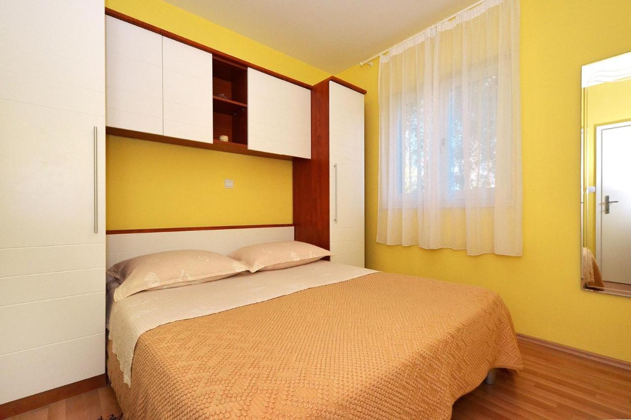 Apartments With A Parking Space Slatine, Ciovo - 5158 Trogir Exterior photo