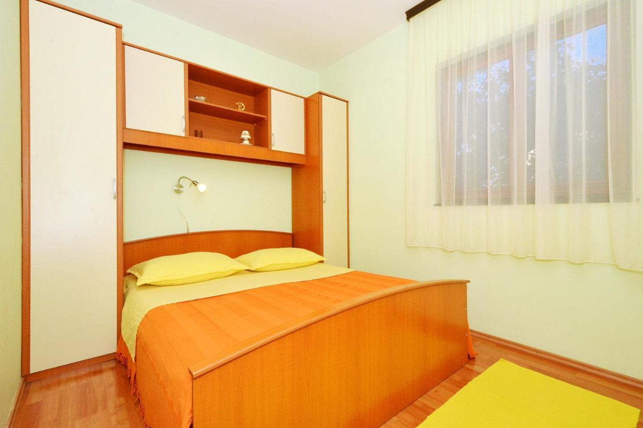 Apartments With A Parking Space Slatine, Ciovo - 5158 Trogir Exterior photo