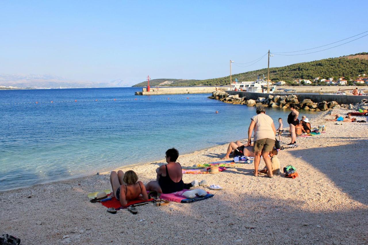 Apartments With A Parking Space Slatine, Ciovo - 5158 Trogir Exterior photo