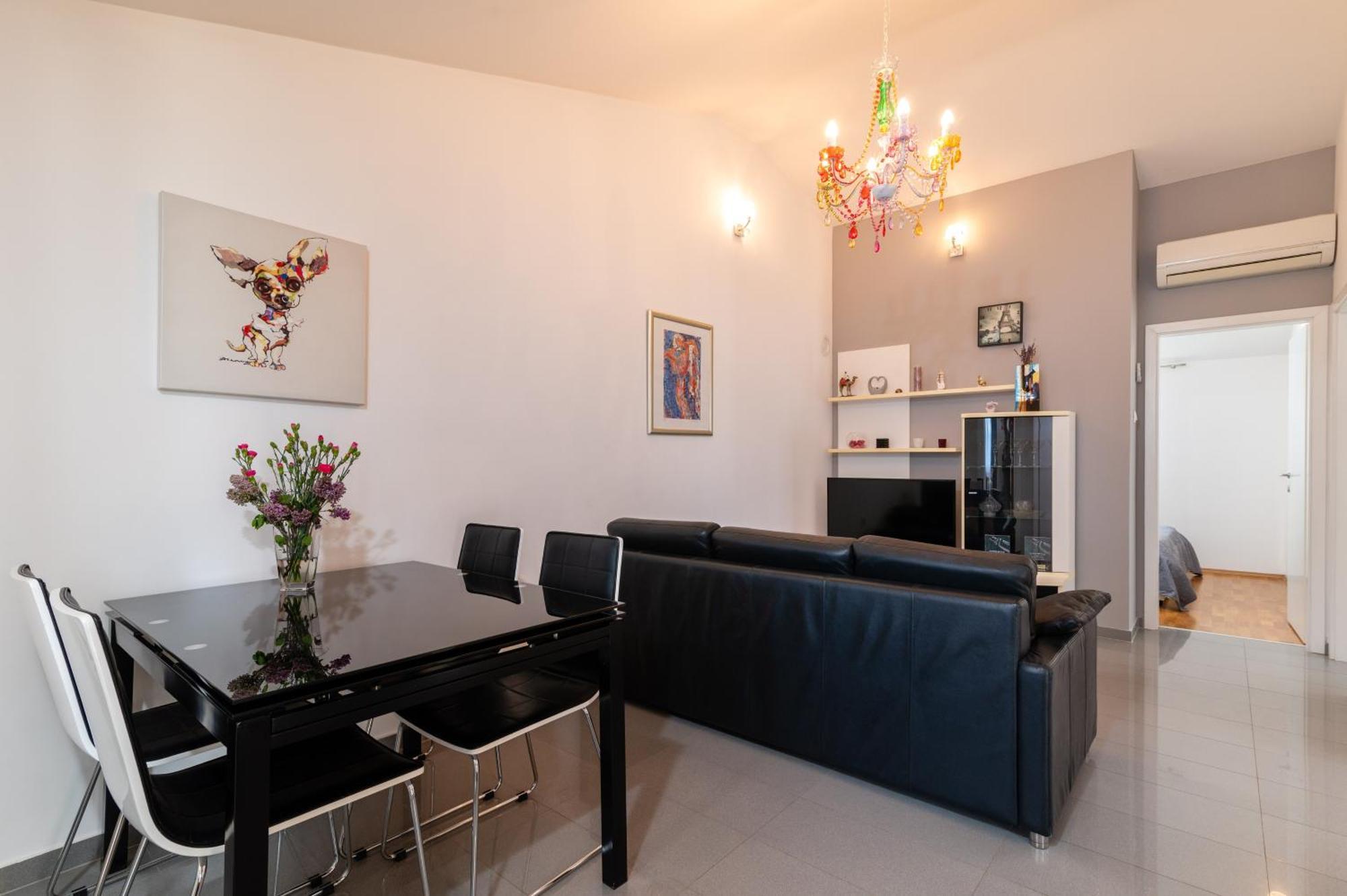 Apartments With A Parking Space Slatine, Ciovo - 5158 Trogir Room photo